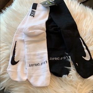 nike multiplier crew socks